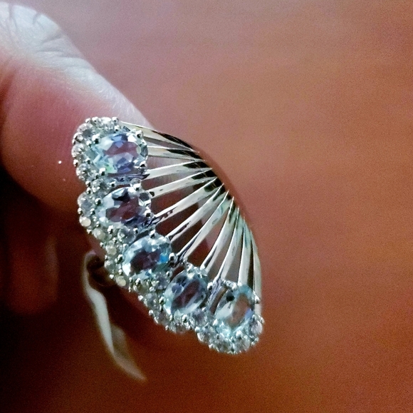 Absolutely stunning aquamarine ring - Picture 4 of 5